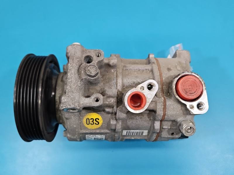 Компресор кондиціонера Audi A4 B9 8W5816803 — фото деталі 7