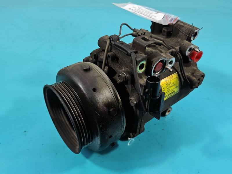 Компрессор кондиционера Mitsubishi Galant MR315567