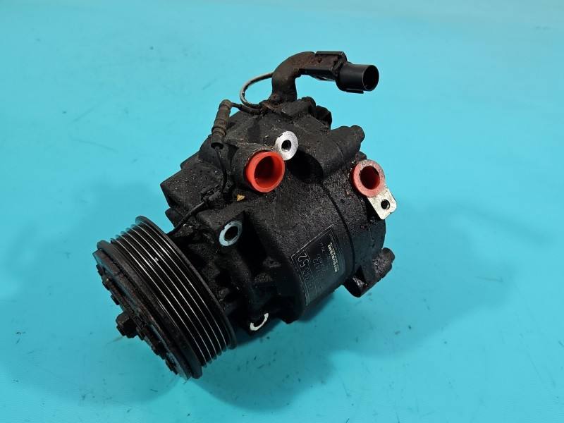 Компресор кондиціонера Mitsubishi Outlander 7813A352