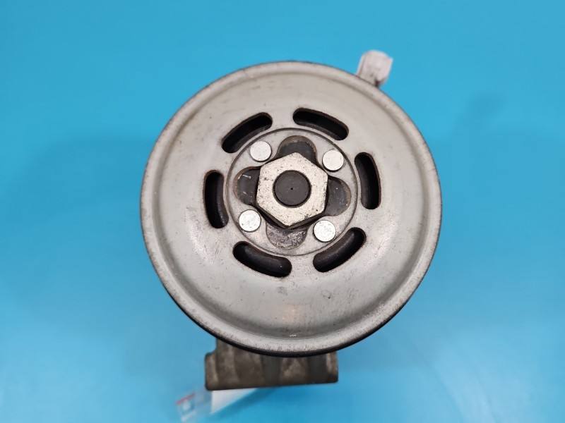 Компресор кондиціонера Toyota Yaris 3 447250-2500 — фото деталі 2
