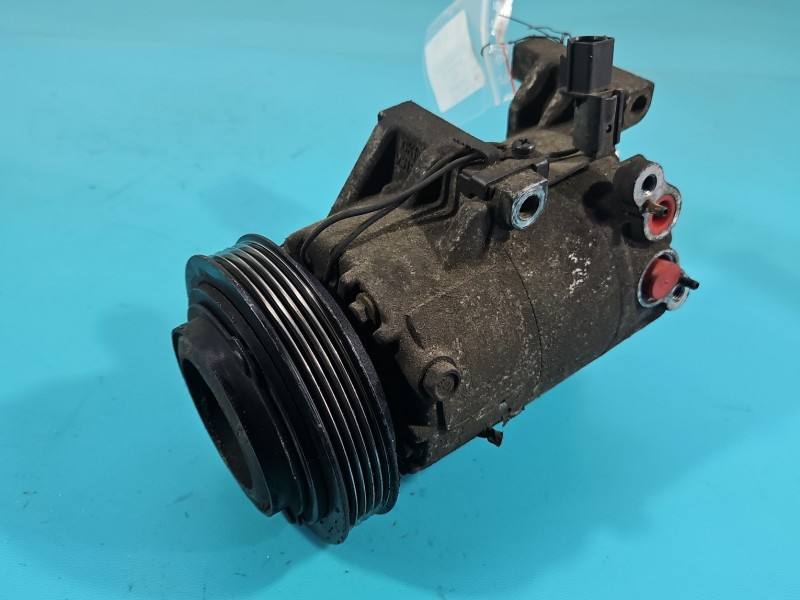 Компресор кондиціонера Kia Venga F500-FG8CA05