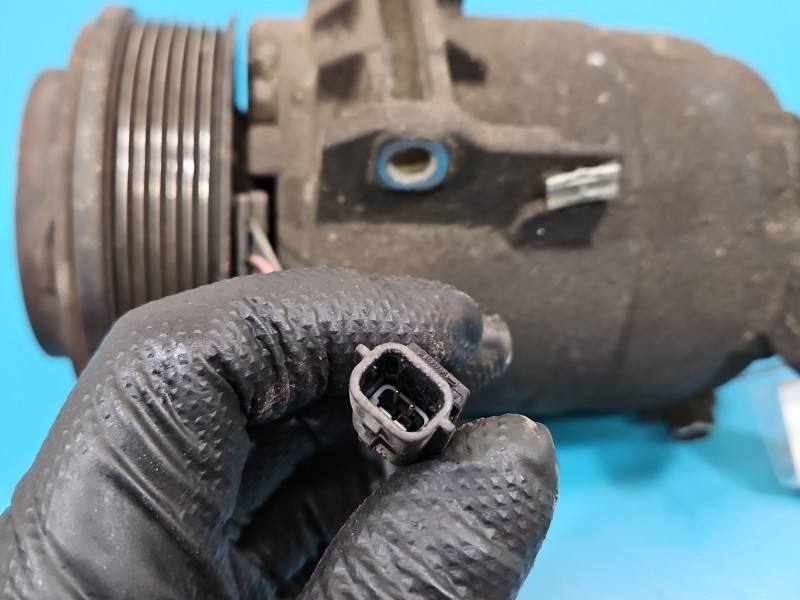 Компрессор кондиционера Renault Koleos 8FK351001-391 — фото детали 7