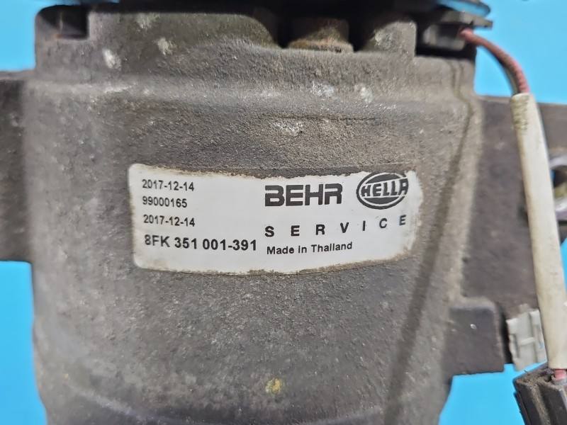 Компрессор кондиционера Renault Koleos 8FK351001-391 — фото детали 8