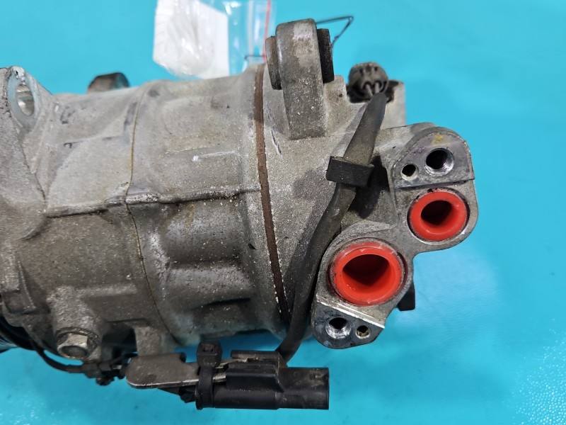 Компресор кондиціонера BMW 5 G30 7945863-01 — фото деталі 8