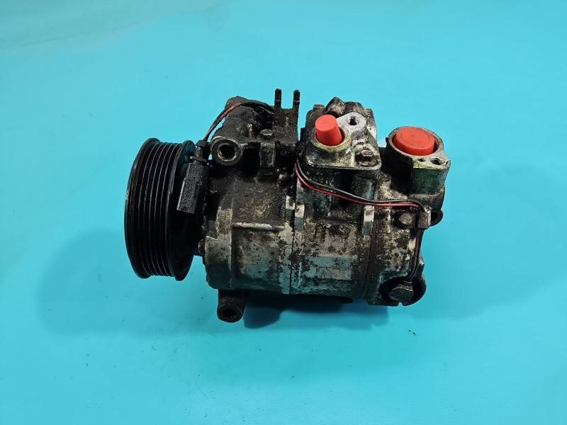 Компресор кондиціонера Audi A6 C6 4F0260805G — фото деталі 5