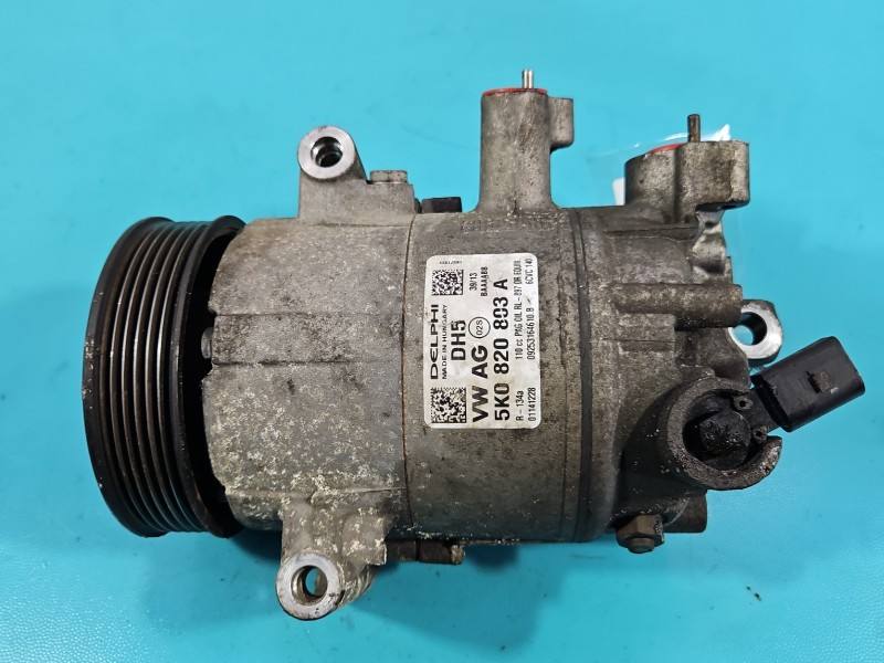 Компресор кондиціонера Volkswagen Passat B7 5K0820803A — фото деталі 3