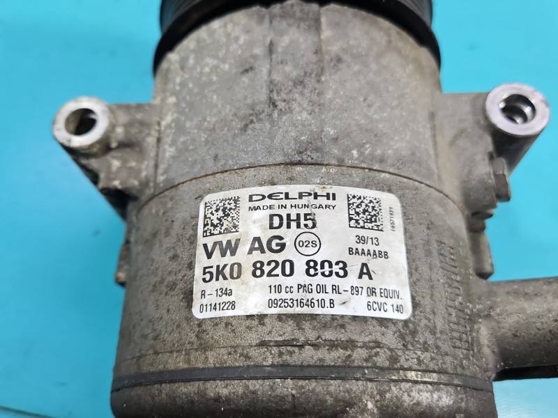 Компресор кондиціонера Volkswagen Passat B7 5K0820803A — фото деталі 10