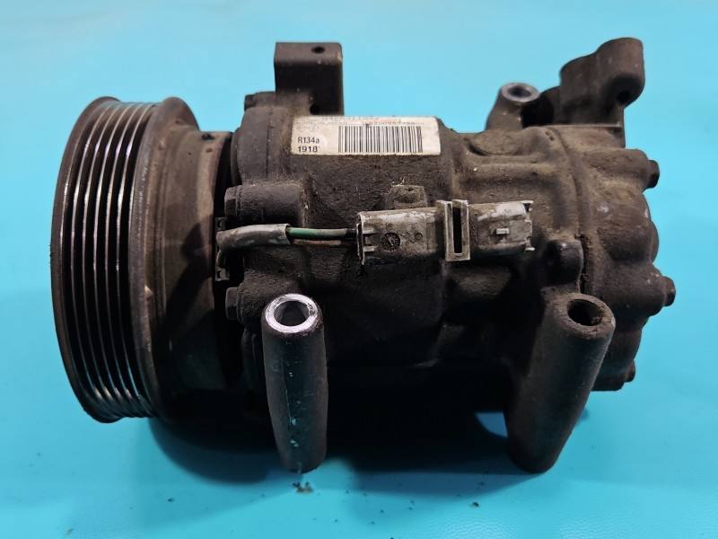 Компрессор кондиционера Nissan Note 8200953359 — фото детали 4