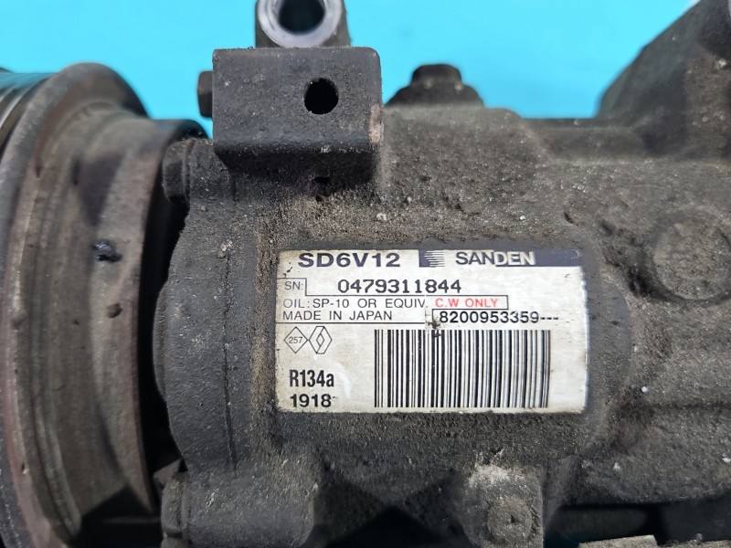 Компрессор кондиционера Nissan Note 8200953359 — фото детали 5