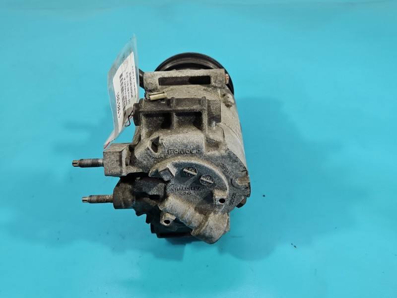Компрессор кондиционера Ford Focus AM5N-19D629-BA — фото детали 5