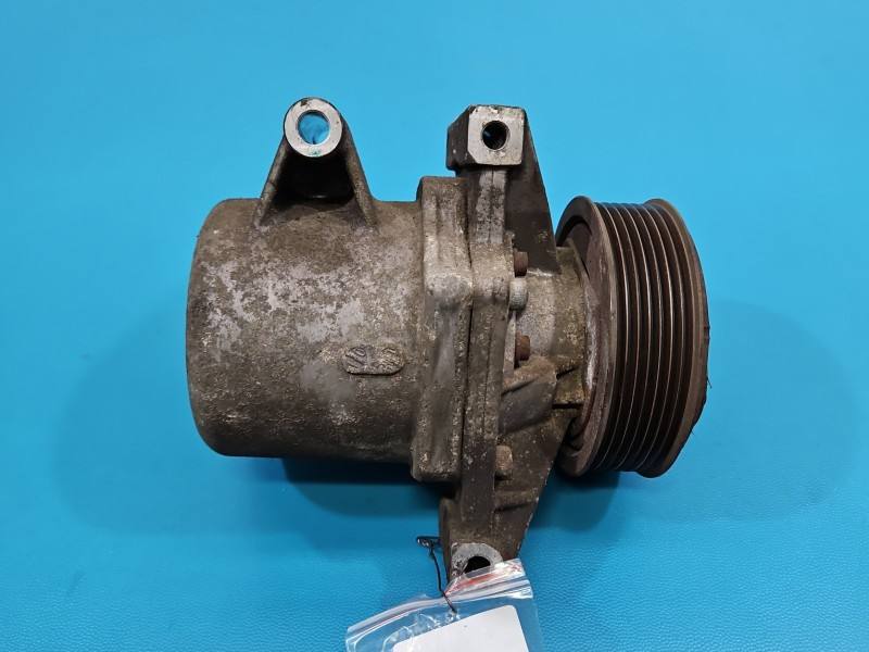 Компресор кондиціонера Nissan Micra 926001HC5A — фото деталі 7