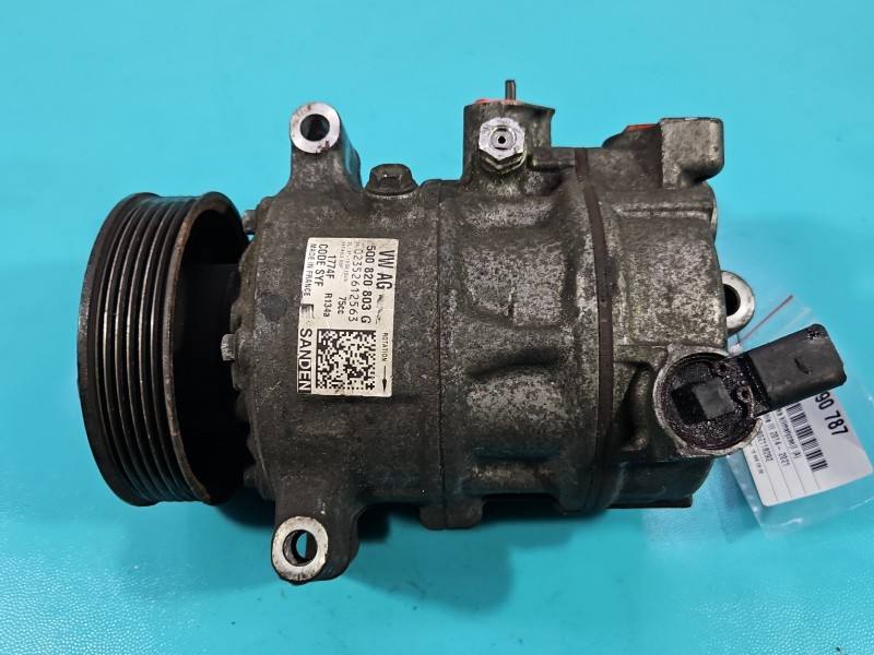Компресор кондиціонера Skoda Fabia 3 5Q0820803G — фото деталі 3