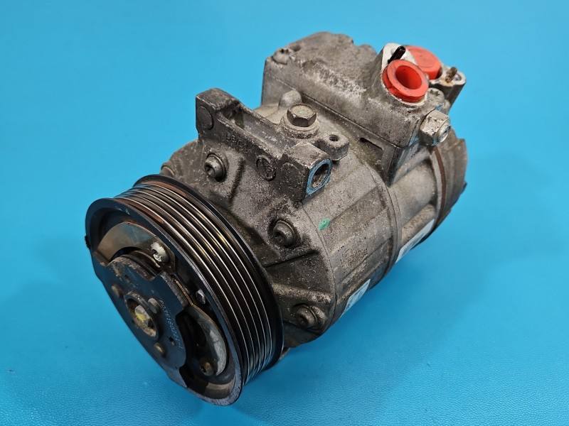Компресор кондиціонера Skoda Octavia 3 699357