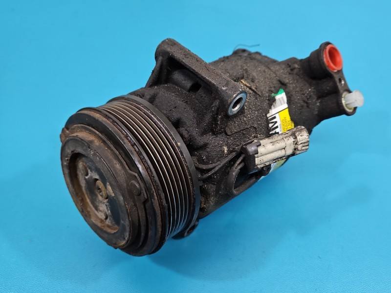 Компрессор кондиционера Opel Zafira B 13124752