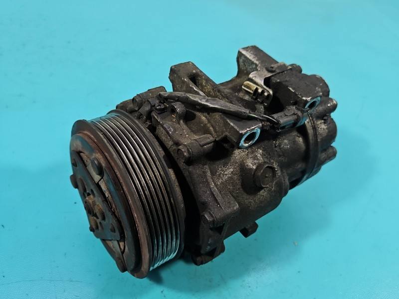 Компрессор кондиционера Volvo V50 3M5H-19D629-HD