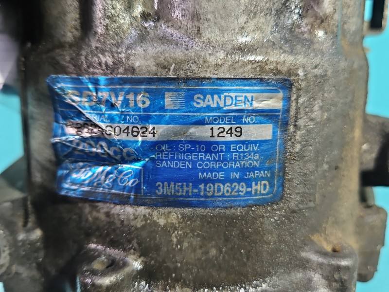 Компрессор кондиционера Volvo V50 3M5H-19D629-HD — фото детали 7