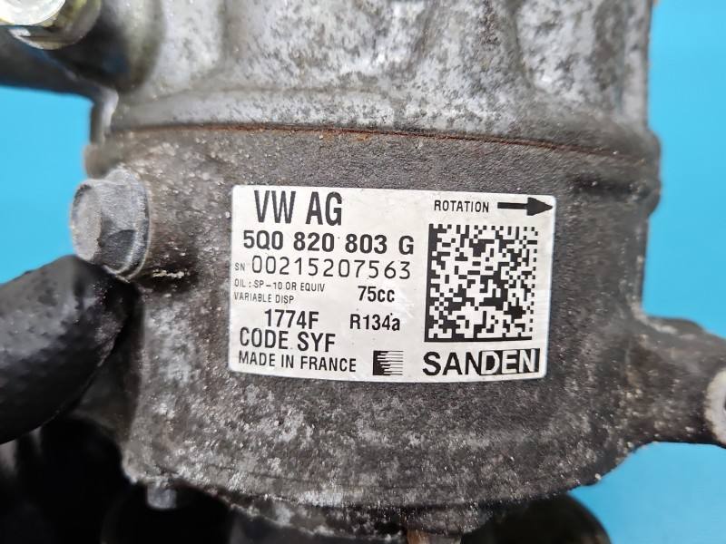Компресор кондиціонера Volkswagen Passat B8 5Q0820803G — фото деталі 7