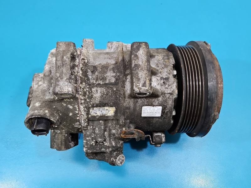 Компрессор кондиционера Toyota Verso 447260-1495 — фото детали 9