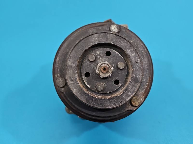 Компресор кондиціонера Mitsubishi Eclipse 7813A801 — фото деталі 2