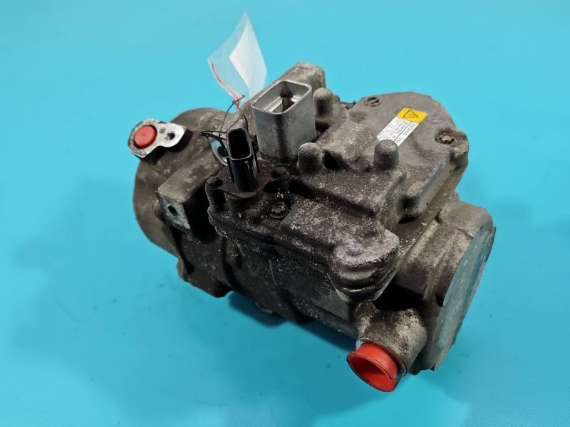 Компресор кондиціонера Lexus NX 042200-0533
