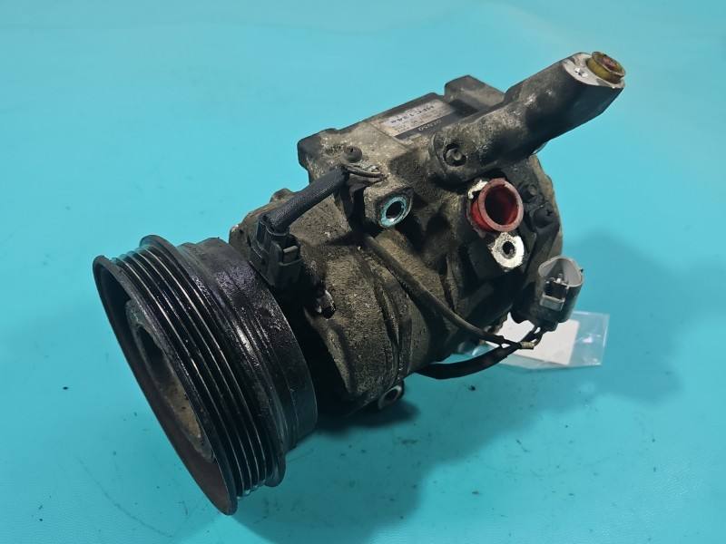 Компрессор кондиционера Toyota Rav4 447220-4302