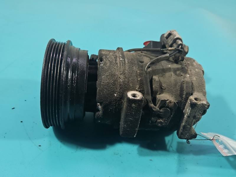 Компрессор кондиционера Toyota Rav4 447220-4302 — фото детали 4