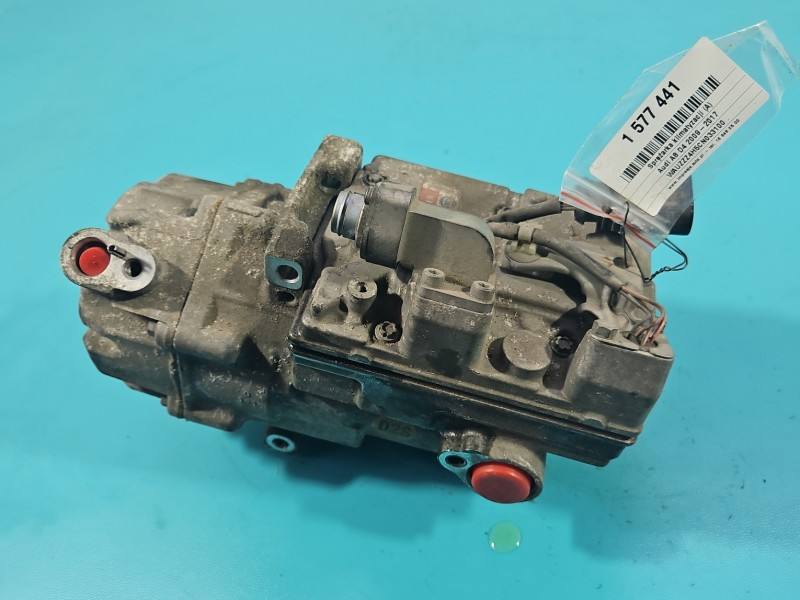 Компресор кондиціонера Audi A8 D4 8R0260797C