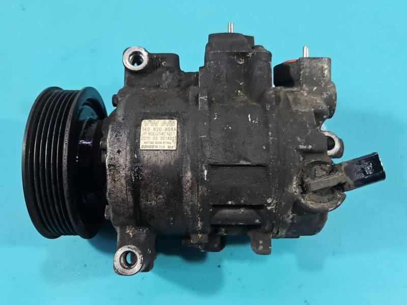 Компрессор кондиционера Volkswagen Scirocco 1K0820808A — фото детали 3