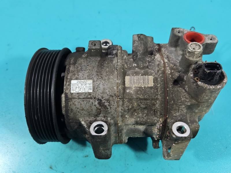 Компрессор кондиционера Toyota Rav4 447280-7952 — фото детали 3