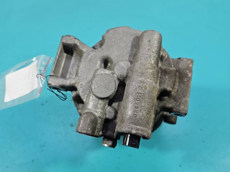Компрессор кондиционера Toyota Rav4 447280-7952 — фото детали 8