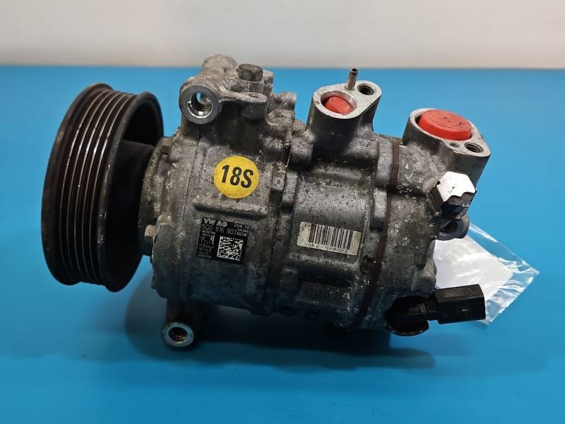 Компресор кондиціонера Volkswagen Golf 7 5Q0816803 — фото деталі 6