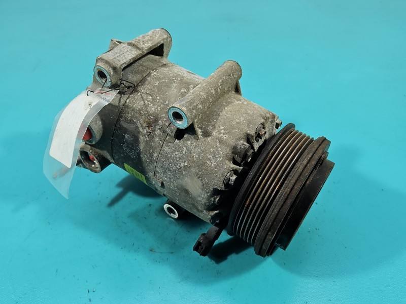 Компресор кондиціонера Ford Focus H1F1-19D629-GA