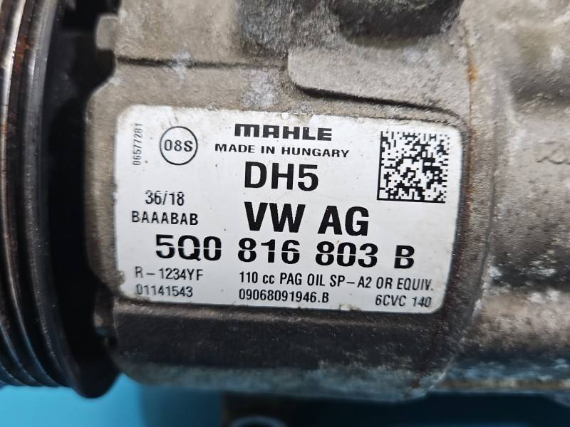 Компресор кондиціонера Skoda Octavia 3 5Q0816803B — фото деталі 6