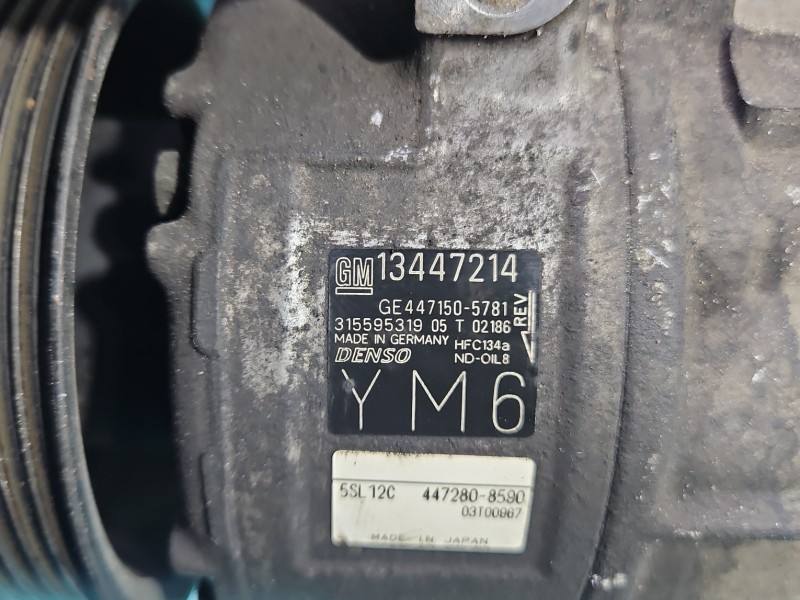 Компресор кондиціонера Opel Corsa E 13447214 — фото деталі 4