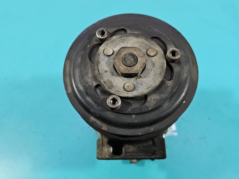 Компресор кондиціонера Opel Corsa E 13447214 — фото деталі 6