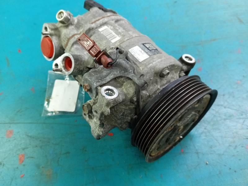 Компрессор кондиционера Volkswagen Tiguan 3Q0816803D