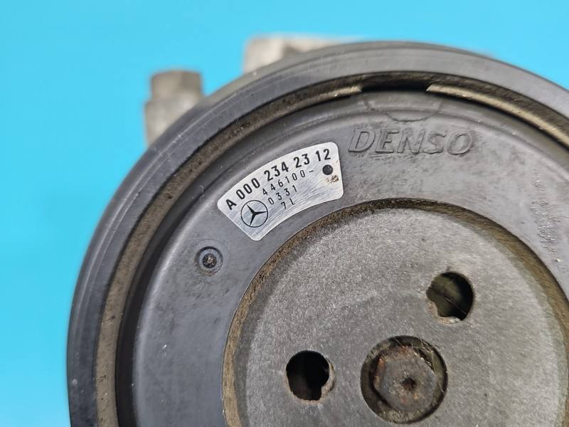 Компресор кондиціонера Mercedes A W169 A0022301411 — фото деталі 3