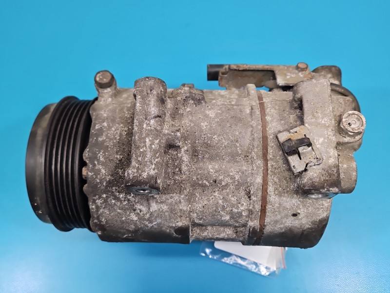 Компресор кондиціонера Mercedes A W169 A0022301411 — фото деталі 9