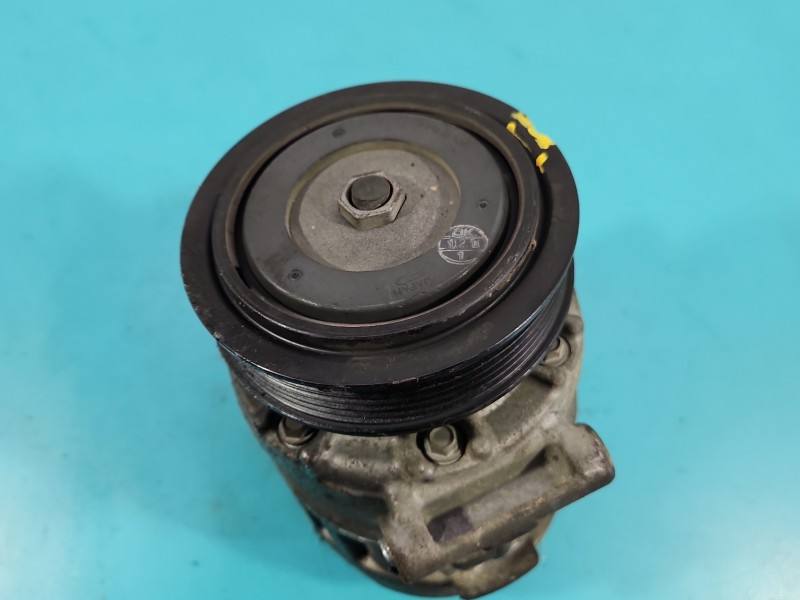 Компресор кондиціонера Volkswagen Golf 5 1K0820803P — фото деталі 7