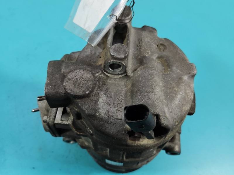 Компресор кондиціонера Volkswagen Golf 5 1K0820803P — фото деталі 11