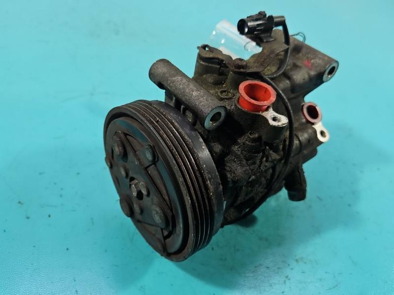 Компрессор кондиционера Suzuki Sx4 95201-63JA1