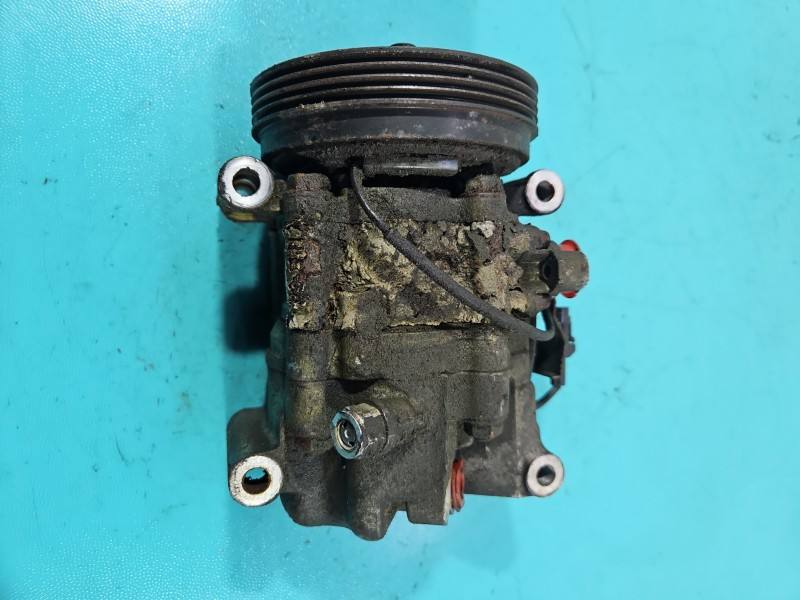 Компрессор кондиционера Suzuki Sx4 95201-63JA1 — фото детали 3