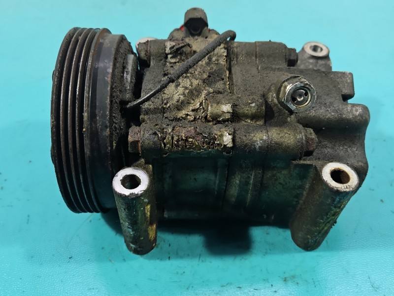 Компрессор кондиционера Suzuki Sx4 95201-63JA1 — фото детали 4