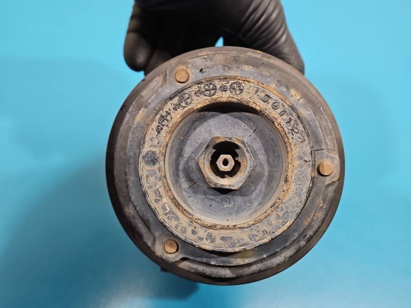 Компресор кондиціонера Skoda Citigo 1S0820803A — фото деталі 2