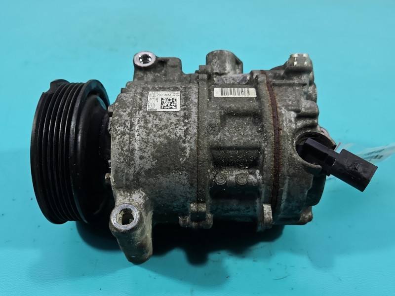 Компресор кондиціонера Audi Q5 8T0260805E — фото деталі 4