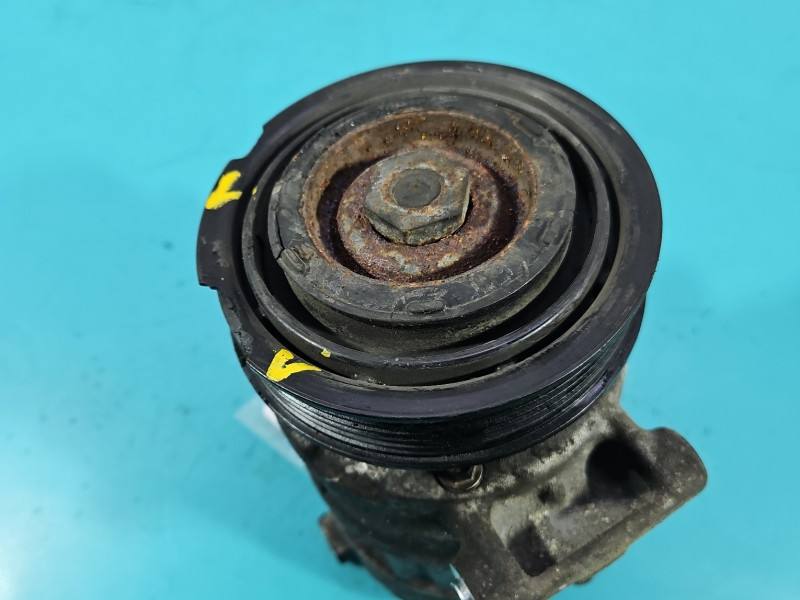 Компресор кондиціонера Audi Q5 8T0260805E — фото деталі 6