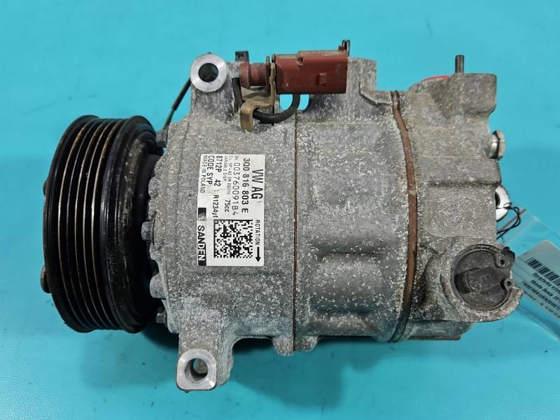 Компрессор кондиционера Skoda Scala 3Q0816803E — фото детали 3