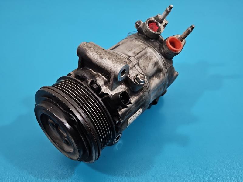 Компрессор кондиционера Ford Focus JX61-19D629-HA