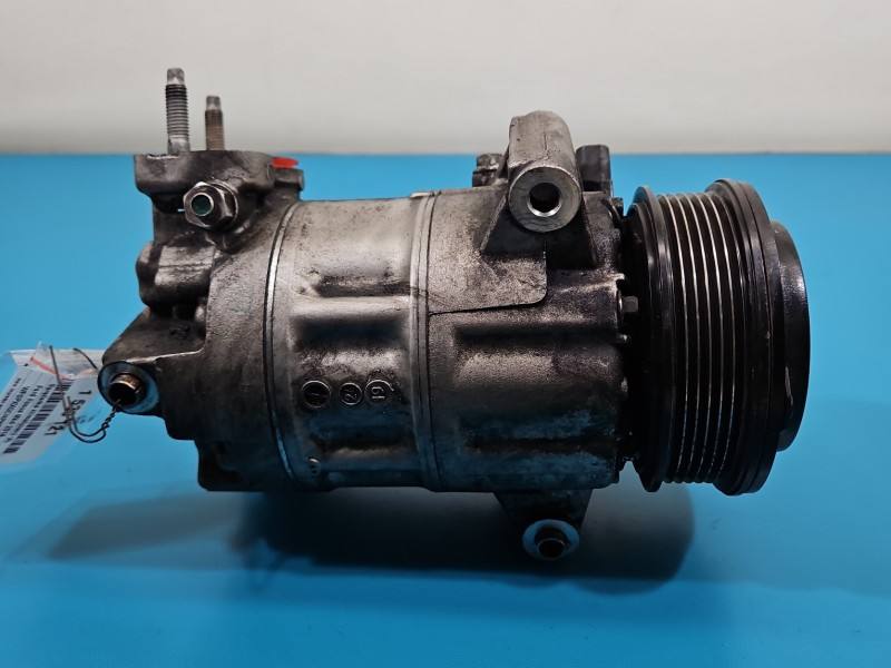 Компрессор кондиционера Ford Focus JX61-19D629-HA — фото детали 3