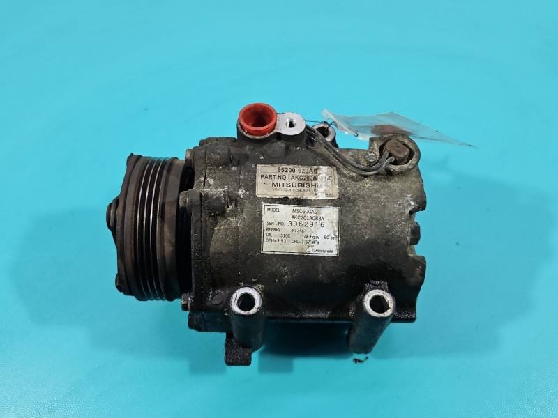 Компрессор кондиционера Suzuki Swift 95200-62JA0 — фото детали 3